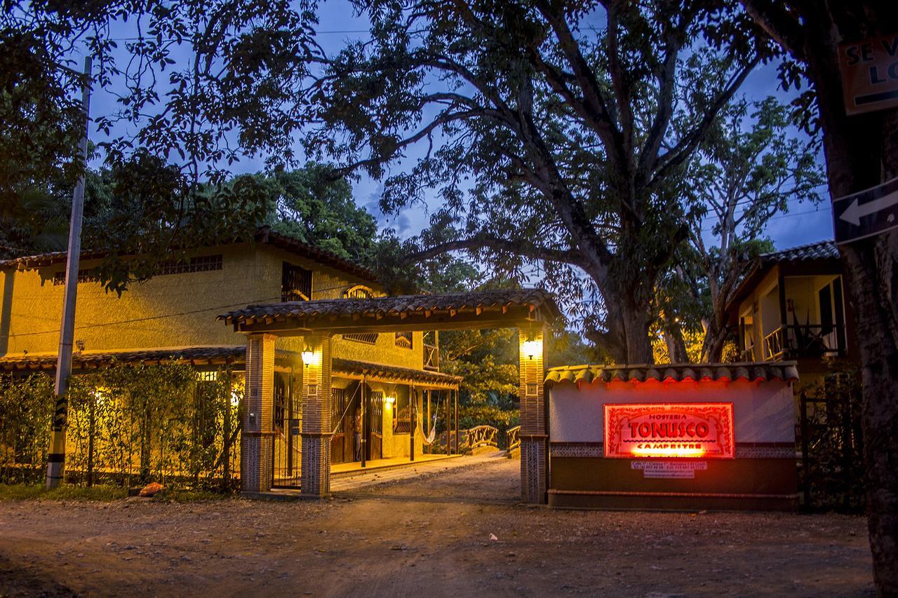 Hosteria Tonusco Campestre Santa Fe de Antioquia Extérieur photo