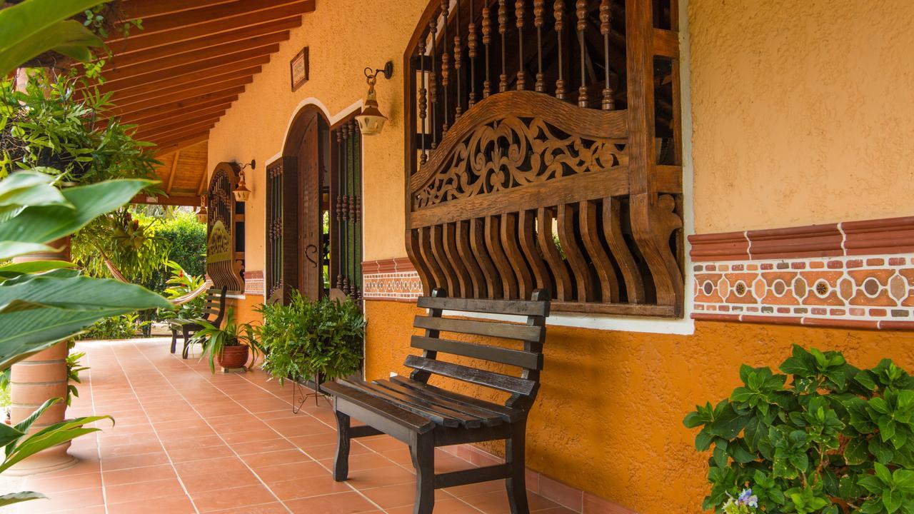 Hosteria Tonusco Campestre Santa Fe de Antioquia Extérieur photo
