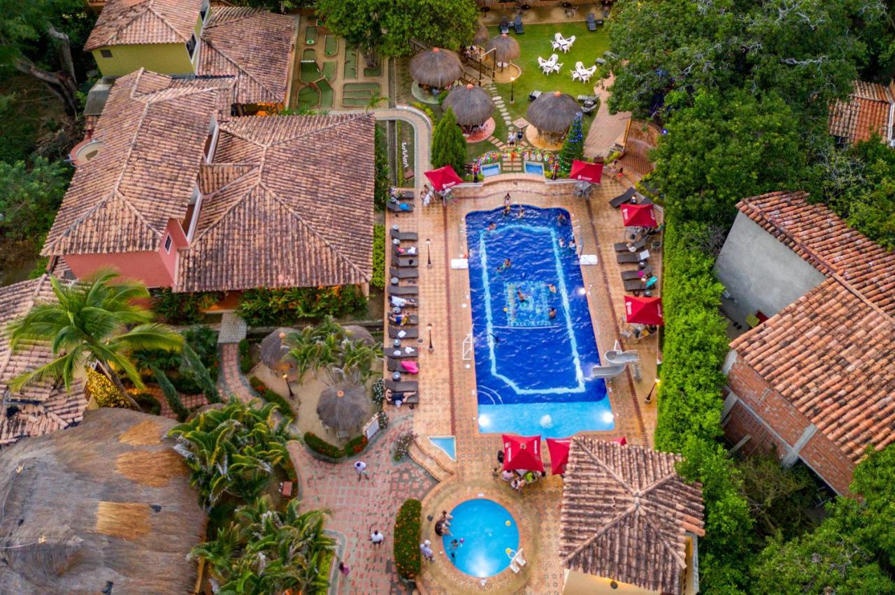 Hosteria Tonusco Campestre Santa Fe de Antioquia Extérieur photo